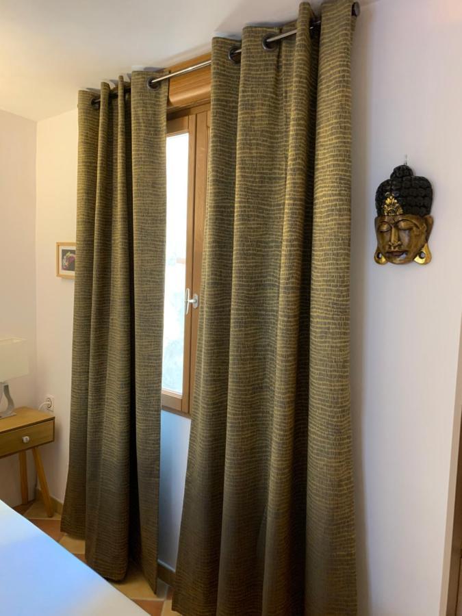Pila & Bed Montpellier Centre Corum Comedie - Chambre Calme Climatisee - Quiet Air-Conditioned Room Ngoại thất bức ảnh