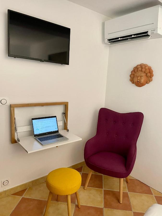 Pila & Bed Montpellier Centre Corum Comedie - Chambre Calme Climatisee - Quiet Air-Conditioned Room Ngoại thất bức ảnh